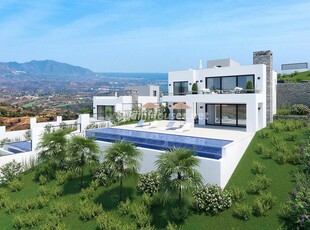 Villa en venta en Santa María, Marbella