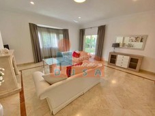Chalet expectacular villa zona exclusiva en Los Naranjos Marbella