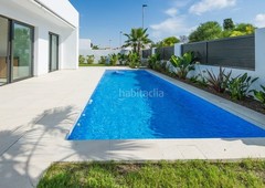 Chalet magnífica villa con piscina privada a 500 m. del mar en Santiago de La Ribera (murcia) en San Javier
