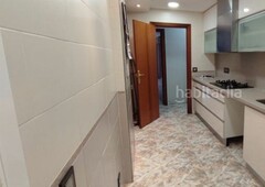 Piso con 3 habitaciones con ascensor, parking y aire acondicionado en Tarragona