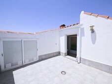 Venta Casa adosada Tomelloso. Con terraza 173 m²