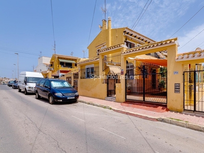 Bungalow en venta en Playa de los Locos, Torrevieja