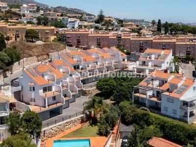 Casa pareada en venta en Fuengirola