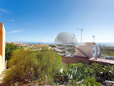 Solar en venta en San Isidro, Granadilla de Abona