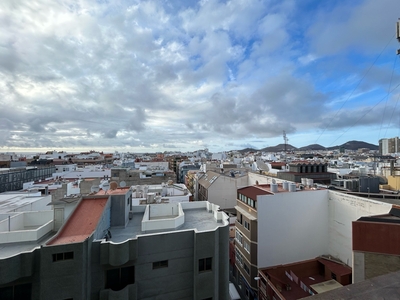 Venta de piso en Santa Catalina (Las Palmas G. Canaria)