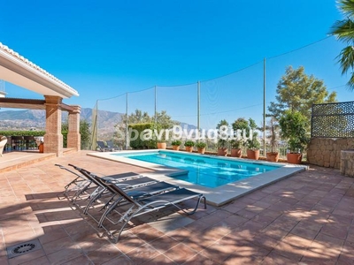 Villa en venta en La Cala Golf - Lagar Martell, Mijas