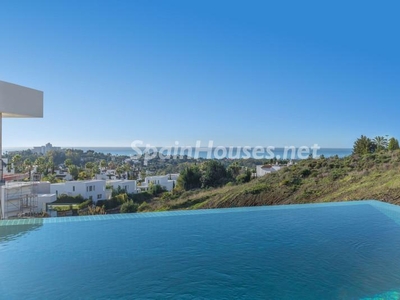 Villa en venta en Paraiso-Borronal, Estepona