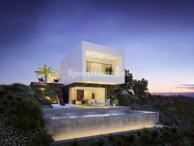 Villa independiente en venta en Mijas