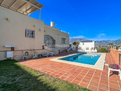 Villa independiente en venta en Mijas Costa