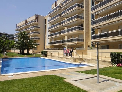 Apartments with large garden and pool. Ref. Village Park-46.