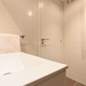 Alquiler apartamento increíble apartamento de 2 dormitorios en atocha con piscina en Madrid