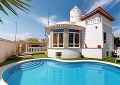 Casa-Chalet en Venta en Cabo Roig Alicante