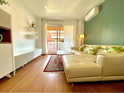 Apartamento en alquiler en Carrer De l'Esglesia, cerca de Carrer Major