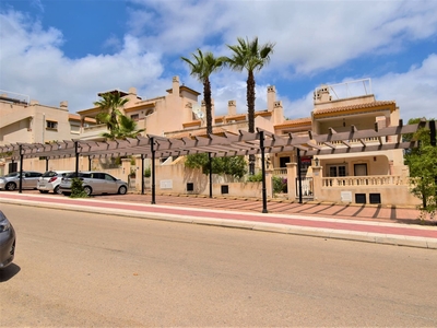 Bungalow en venta en Las Ramblas Golf, Orihuela, Alicante