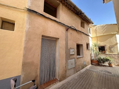 Casa adosada en venta en Pinoso