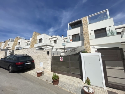 Casa en venta en Villamartin, Orihuela, Alicante