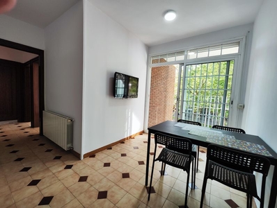Habitaciones en C/ llacuna, Barcelona Capital por 450€ al mes