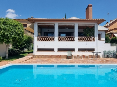 Venta de casa con piscina y terraza en Periurbano - Alcolea, Sta Cruz, Villarubia, Trassierra (Córdoba), Arruzafa