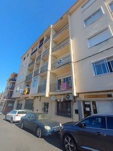 Venta de piso en Barco de Ávila (El) de 3 habitaciones con terraza y calefacción