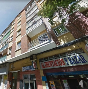 Venta de piso en La Bozada – Parque Delicias de 3 habitaciones con ascensor