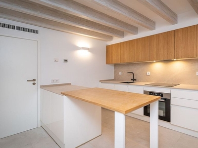 Venta de piso en La Seu - Cort - Monti-sión de 1 habitación con terraza y aire acondicionado