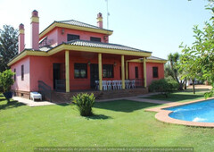 Chalet en Mairena del Alcor