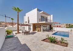 Chalet en Orihuela Costa