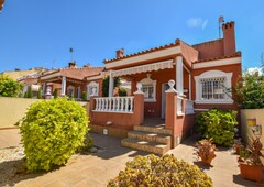 Chalet en Santa Pola