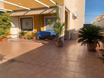Alquiler de vivienda con piscina y terraza en Los Arenales del Sol (Elche (Elx)), Avenida costa blanca