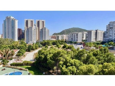 APARTAMENTO CON VISTAS EN UNA BONITA URBANIZACION