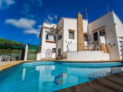 Chalet en venta en Benissa, Alicante