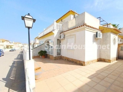 Dúplex en venta en Lomas de Cabo Roig-Los Dolses, Orihuela