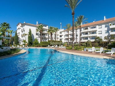 Apartamento en venta en Rodeo Alto-Guadaiza-La Campana, Marbella