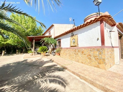 CASA RUSTICA CON PISCINA EN FONTANARES