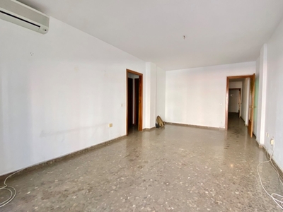 Venta de piso con terraza en Centro (Córdoba), Ollerías