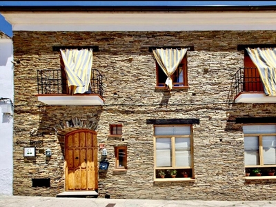 Casa Rural en Talaván, Cáceres totalmente instalada, funcionando y con todas las habilitaciones Venta Talavan