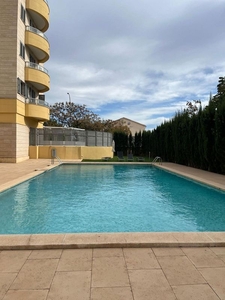Alquiler de piso en El Molinar - Can Pere Antoni de 2 habitaciones con terraza y piscina