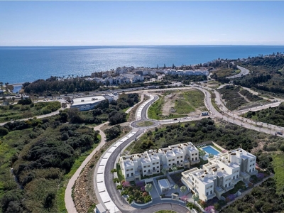 Apartamento en venta en Bahía Dorada, Estepona, Málaga