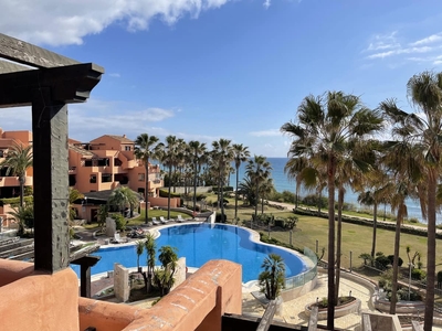 Apartamento en venta en New Golden Mile, Estepona, Málaga