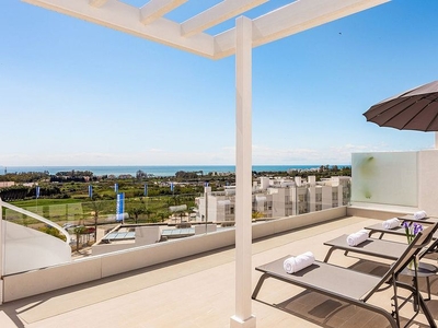 Ático en venta en Bel Air - Cancelada - Saladillo de 2 habitaciones con terraza y piscina