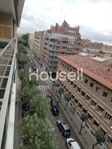 Ático en venta en Santiago de 5 habitaciones con terraza y calefacción