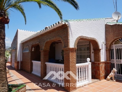 Caleta De Velez villa en venta