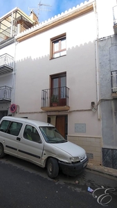 Casa en venta en Alhama de Granada, Granada