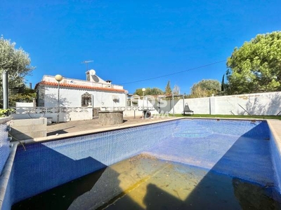 Chalet en venta en Villar del Arzobispo