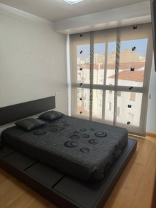 Dúplex en alquiler en calle De Burgos de 3 habitaciones con terraza y garaje