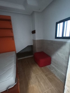 Piso en alquiler en Ceuta de 2 habitaciones con muebles