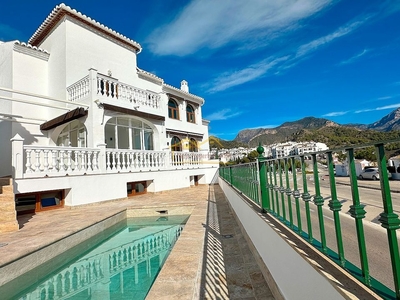 Frigiliana villa en venta