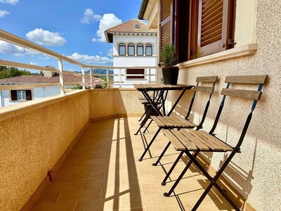 Piso en alquiler en Port de Pollença de 2 habitaciones con terraza y piscina