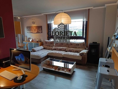 Venta de piso en Alcabre - Navia - Comesaña de 3 habitaciones con garaje y aire acondicionado