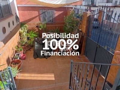 Casa adosada en venta en Carretera Tomares en Barrio Bajo por 129.999 €